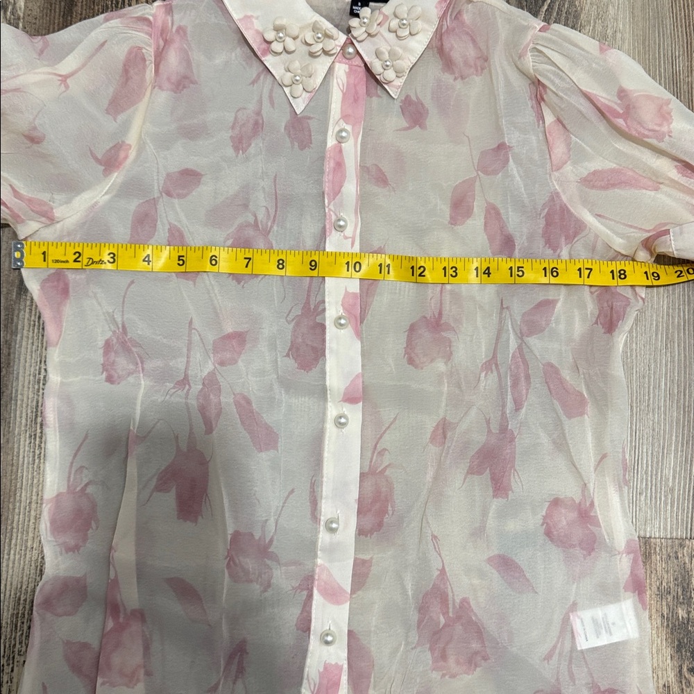 🌸 Alice Blue Sheer Floral Blouse 🌸 - Picture 5 of 5